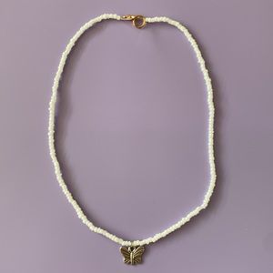 butterfly choker